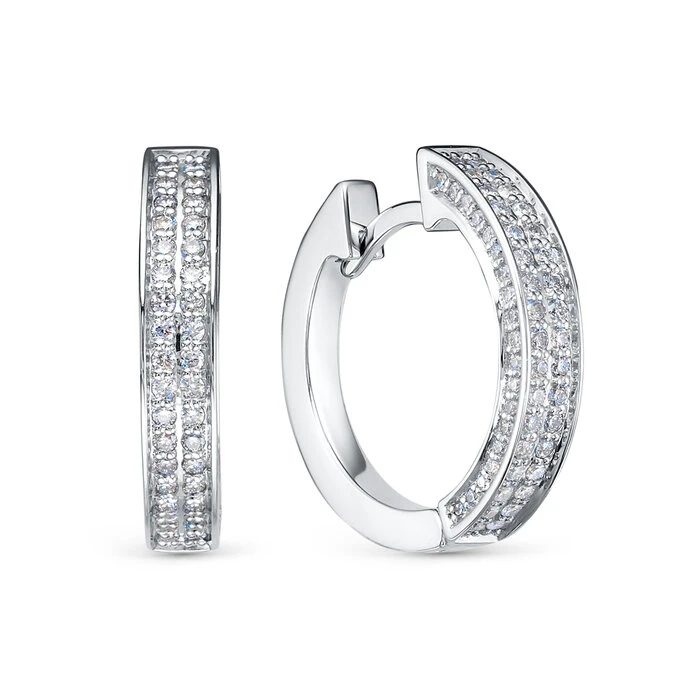 Серьги  из белого золота с природным бриллиантом