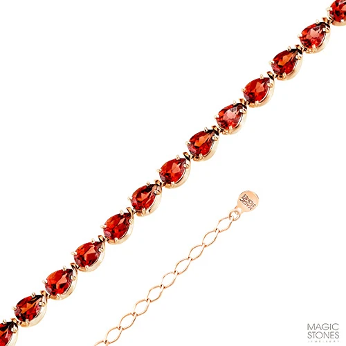 Браслет  из красного золота с гранатом