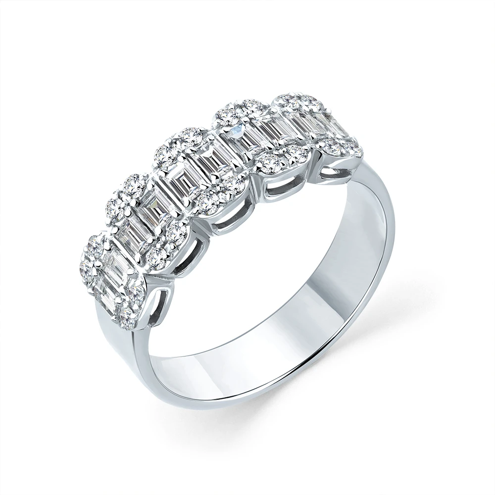 Кольцо  из белого золота с природным бриллиантом