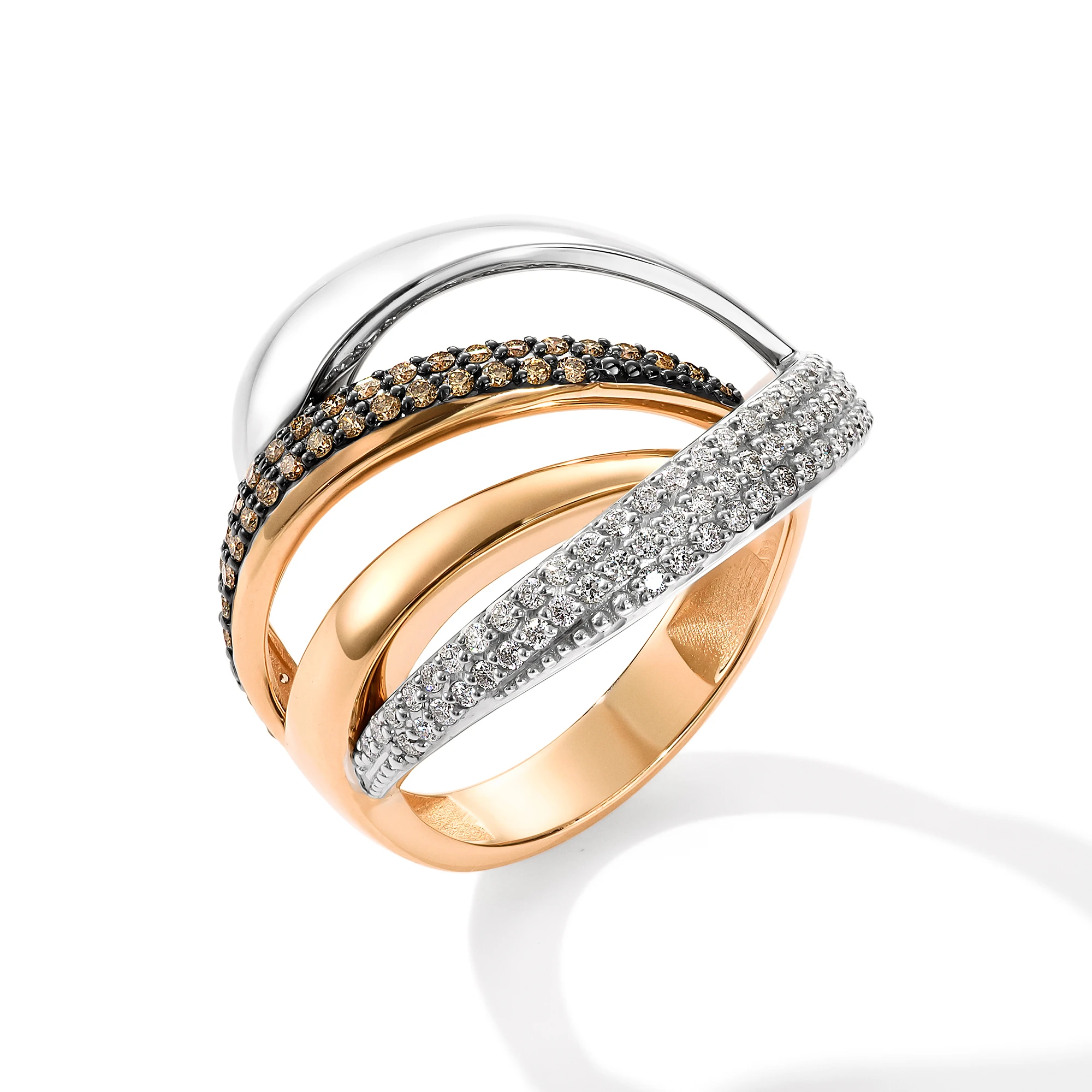 Кольцо  из красного золота с природным бриллиантом