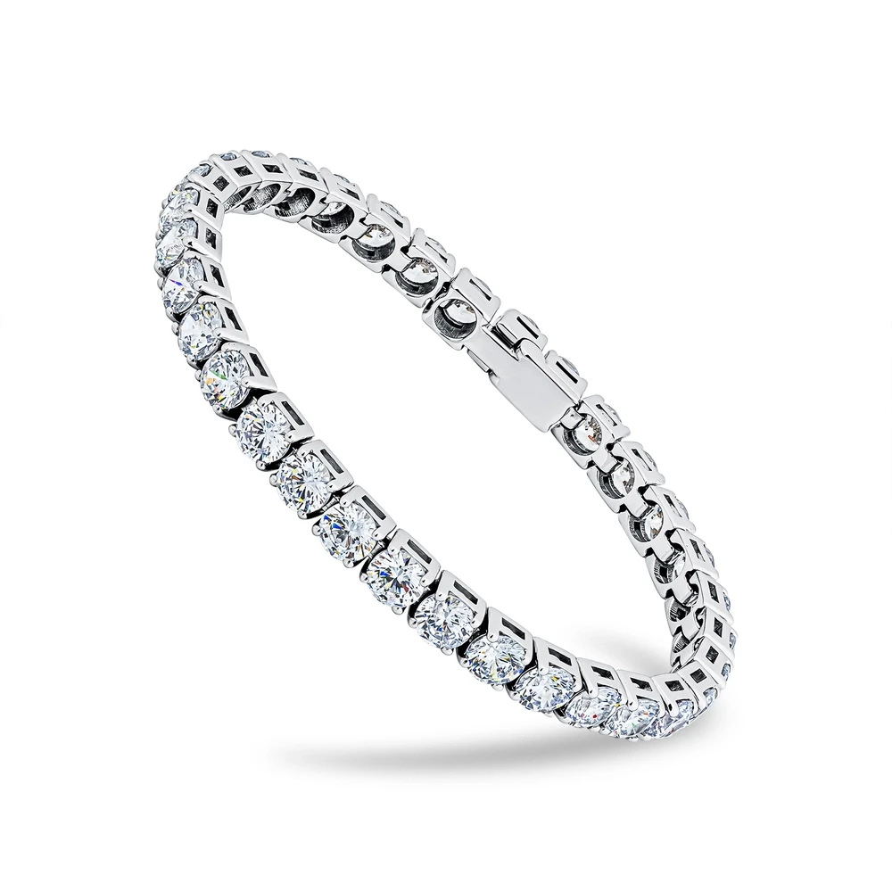 Браслет  из белого золота с выращенным бриллиантом