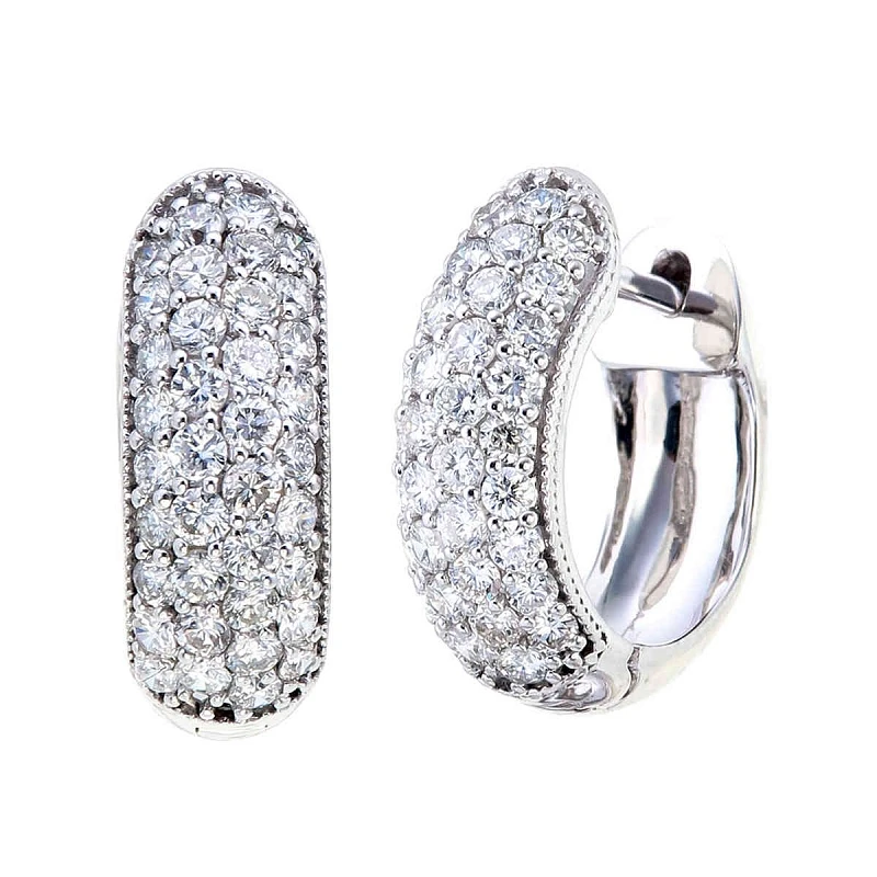 Серьги  из белого золота с природным бриллиантом