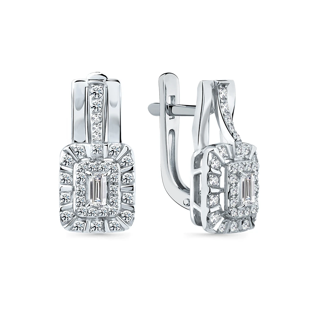 Серьги  из белого золота с природным бриллиантом