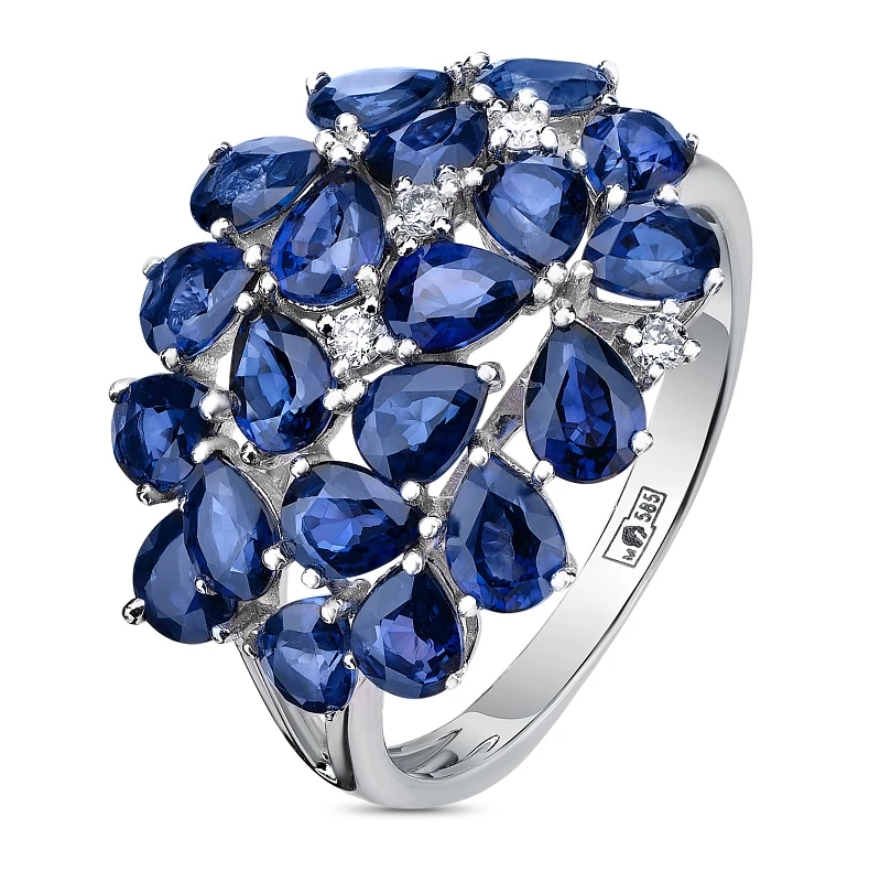 Кольцо  из белого золота с сапфиром