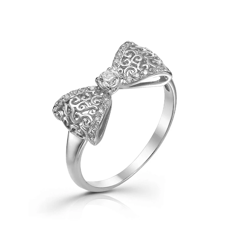 Кольцо  серебряное с фианитом