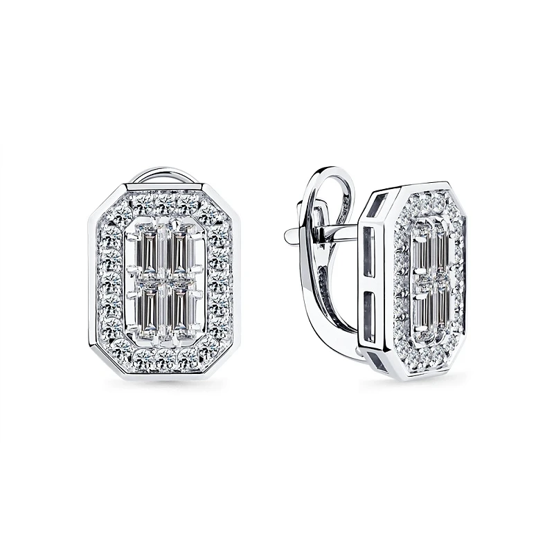 Серьги  из белого золота с природным бриллиантом