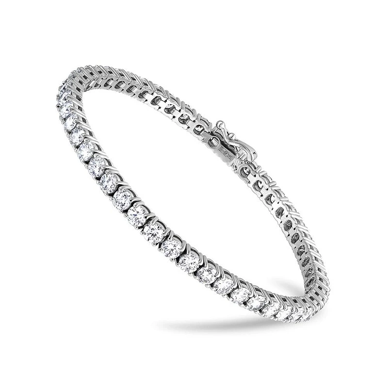 Браслет  из белого золота с выращенным бриллиантом